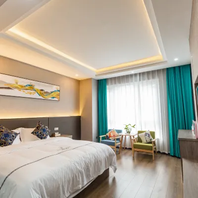 Tongren Haoting Hotel Hotels near Bijiang Natural Bridge Scenic Area