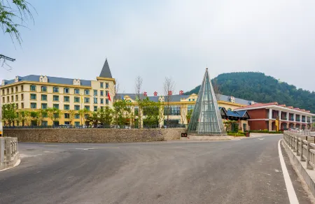Fuping Mingshe Hotel Отели в г. Фупин
