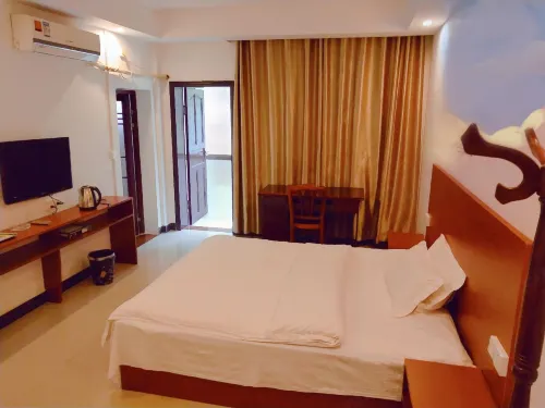 Qingxiang · Kuoye Hotel - balcony