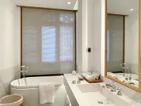 The Dawn of Yihe Hotel