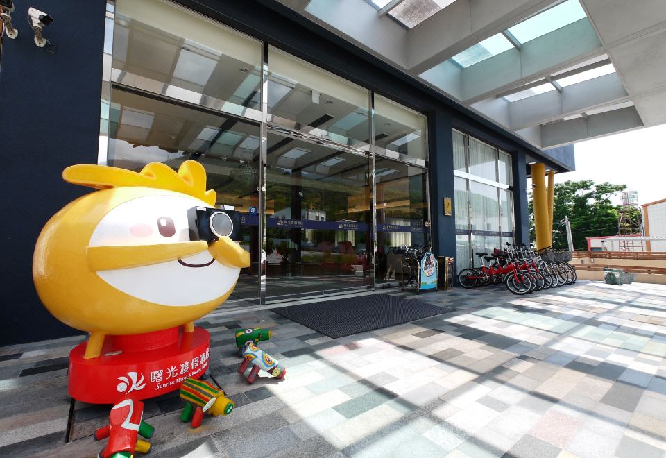 1. 선라이즈 호텔 ..