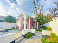 Beijing Placid Lake Resort Hotel Hotels near Shunyixi Railway Station