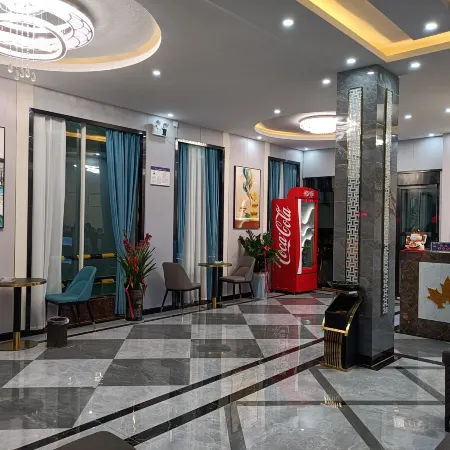 Xingren Fengyue Hotel