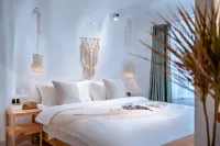 Lincang habitat in the home stay facility (tea horse ancient town shop)