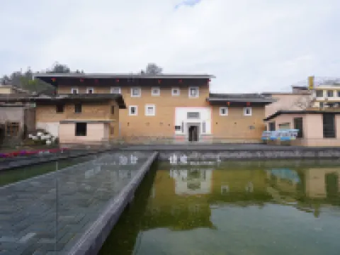 Yongding Earth Building Duilu · Shengheng Building World Heritage Home Stay Hoteles en Longyan