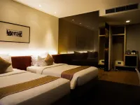 De Java Hotel Bandung Hotels near Tjendana Bistro