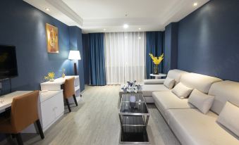 Anlong Ruifeng Hotel