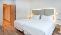 NH Bilbao Deusto Hotels in Zabaloetxe
