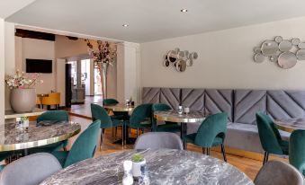 Hotel Royal Bridges