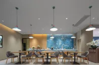 Shushe Hotel (Yangshuo Yitian West Street)