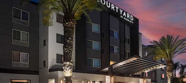 Courtyard Anaheim Resort/Convention Center Hotels in Anaheim