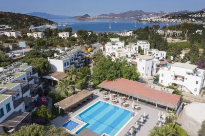 Dorman Suites Hotels near Manuela Temple Bar