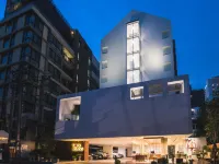 تو ثري أه هوملي هوتل Hotels near أسوكي