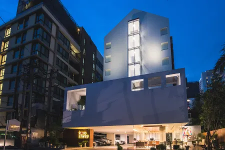 Twothree, a Homely Hotel