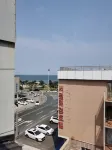 Huayu Hotel