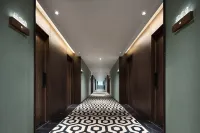 Me Young Me House Hotel (Chenzhou Beihu Youa Square)