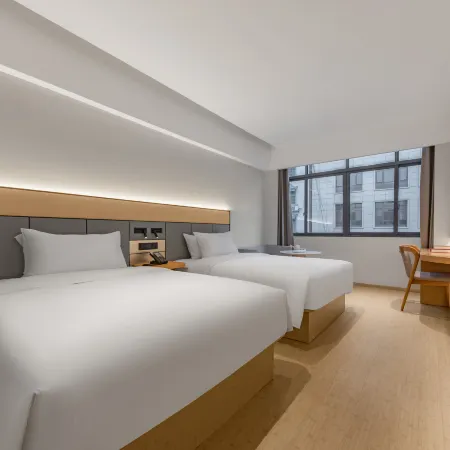 Kaimeix Hotel (Baojing Station Branch)