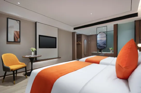 Jiabainian Hotel (Wuyi Square)