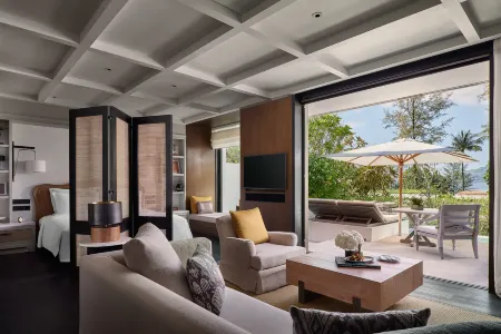 Rosewood Phuket Отели рядом с достопримечательностью «Кабарэ Пхукет Саймон»