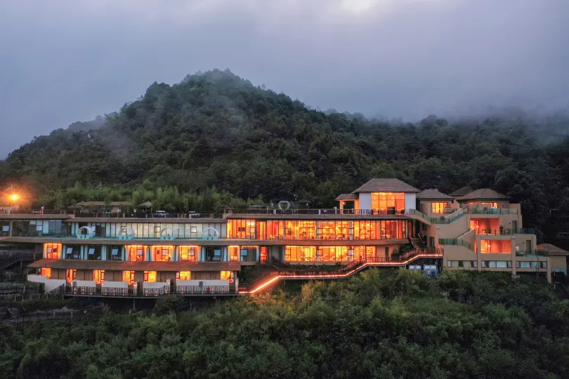 DUO YI SHU MID-LEVELS RESORT HOTEL