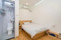 Jufuxian Business Hotel (Qingdao North Railway Station Branch) - إقامة ريفية