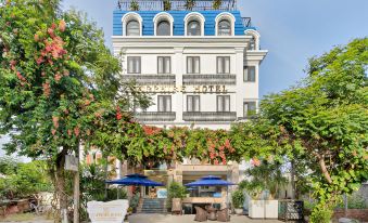 Dana Agena Bantiq Hotel