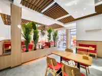 Toumi Light Luxury Hotel Hotels in Dongying