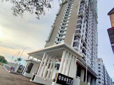 Stay99 Quartz at 35th Floor with Infinity Sky Pool
