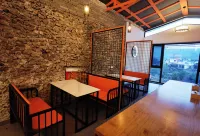 興義青青於野民宿