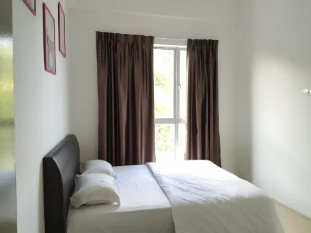 CAMERON GOLDEN HILL APARTMENT