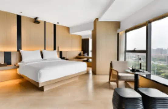 Hotel Fanjin (Zhengzhou Ruyi Lake CBD Convention Center)