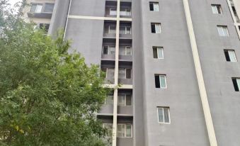 Tianjin Guoguo Apartment