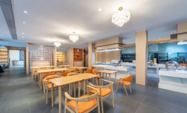 Rezen Hotel (Suqian Wanda Plaza Xiangwang East Road Branch)