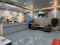 Purang Jinmantang Holiday Hotel
