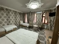 Elemir - พร้อมอาหารเช้า