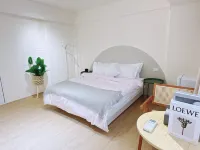 homiday Hotels in Caotun Town