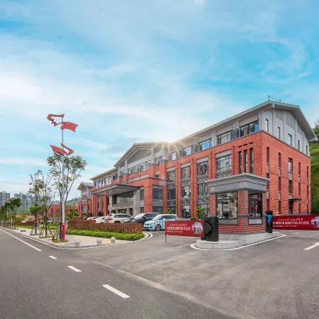 Shicheng Kaiyuan Life Hotel