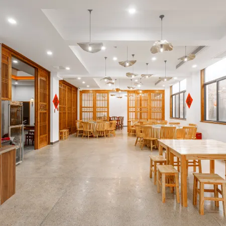 Simayi Kanshan Travel Art Inn Hongcun Village