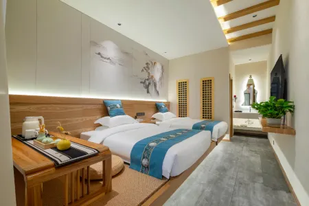 Wutai Mountain scenic spot Taihuai town Huyingou village Отели в г. Утайшань