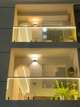 Jingdezhen Taoyuanqiju Homestay (Taoxichuan Creative Plaza) Отели рядом с достопримечательностью «Jingdezhen Ceramics University (Xinchang Campus)»