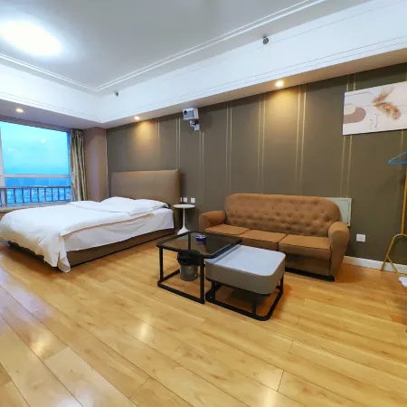 Jialv Apartment (Mudanjiang Wanda Plaza)