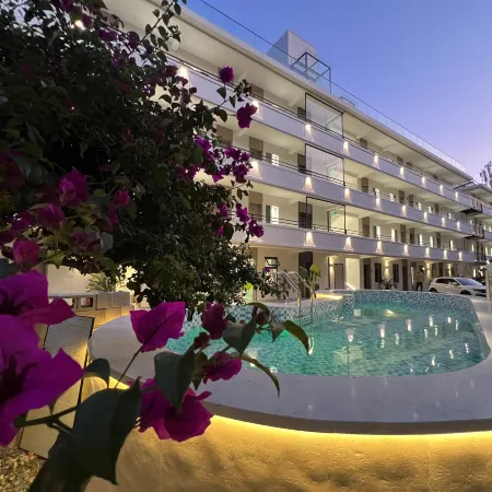 Yidou Hotel (Mufu Branch, Zhongyi Market, Old Town, Lijiang)