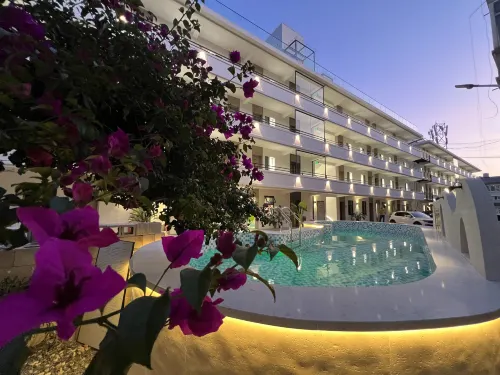 Yidou Hotel (Mufu Branch, Zhongyi Market, Old Town, Lijiang) - Rooftop Pools