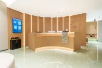 Full Star Four Seasons Yan Cheng  Hotel