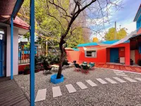 Yuanlai Courtyard Hostel (Liuxing Street)