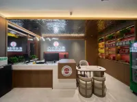 RED Lantern Hall Hotels in Pingyao County