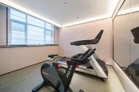 Starway Hotel (Xinyang Shangcheng Culture Square Branch) - Gym