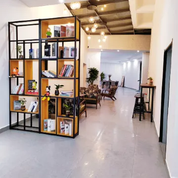 Wangmo Jinyuan Smart Hotel