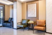Chuxiong Xinyue Resort Hotel - parking