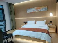 Choice & Stay Hostel (Zhouzi Ancient Town Branch)